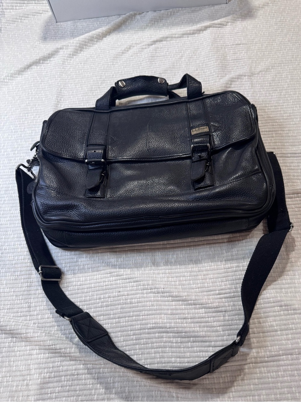 Vintage LL Bean Black Pebbled Leather Laptop Briefcase Messenger Bag Expandable